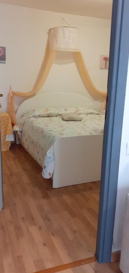 Controvento Apartament II La Spezia Luaran gambar