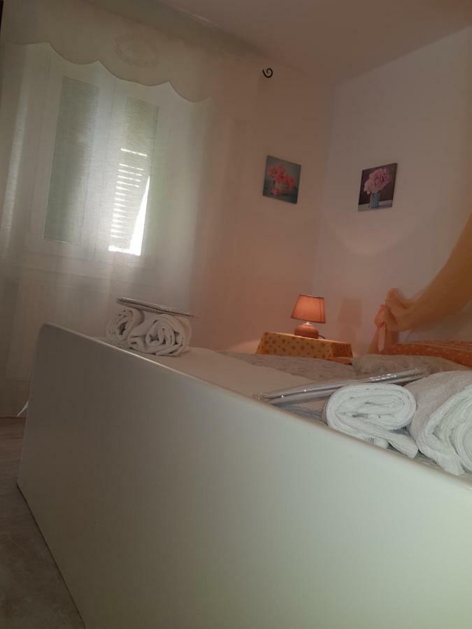 Controvento Apartament II La Spezia Luaran gambar