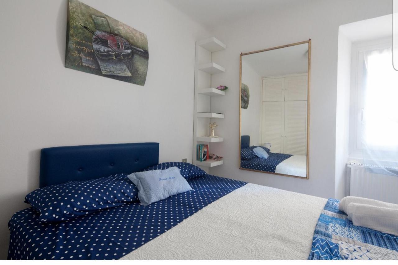 Controvento Apartament II La Spezia Luaran gambar