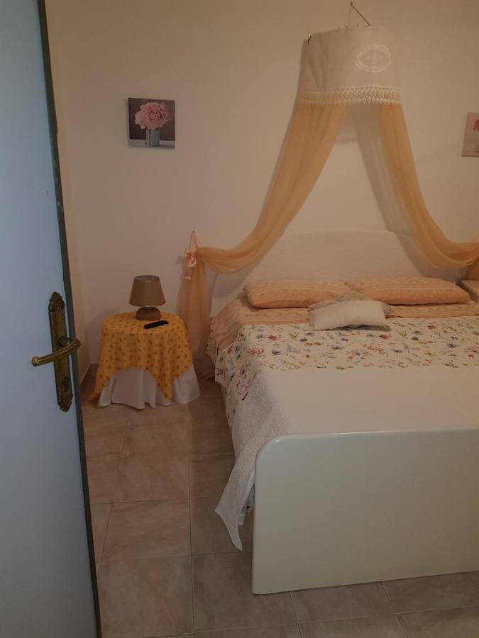Controvento Apartament II La Spezia Luaran gambar